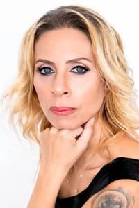 Zeynep Casalini in Yer Çekimli Aşklar: Kazandibi Tavukgöğsü