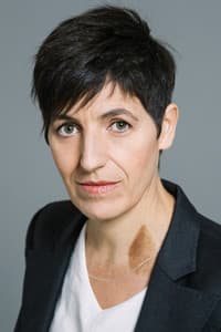 Carla Calparsoro in Salto al vacío