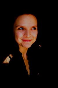 Hanna Kavli Lund in Kalde føtter