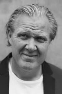 Lars DK Nielsen in JOHN: en koncerthyldest til John Mogensen