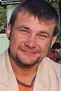 Oleg Shapkov in Поймай меня