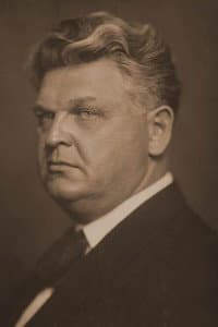 Mihail Sadoveanu in Țara Moților