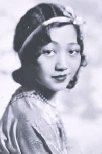 Anna Chang in Singapore Sue