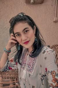 Ayu Inten in Maskot