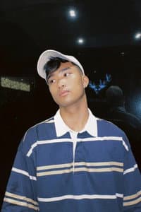 Joaquin Sayo in to drown a fish