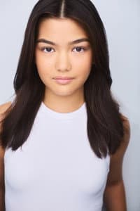 Lexi Perkel in Masterpiece