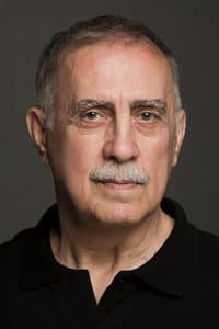 Ferdi Akarnur in Sensiz Yaşıyorum