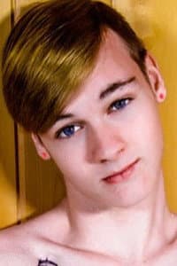 Skyler Dallon in Voyeristic Twinks 2