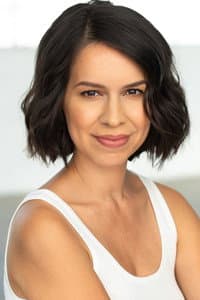 Christina Igaraividez in Better Now