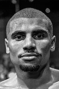 Maurice Lee in Sebastian Fundora vs. Chordale Booker