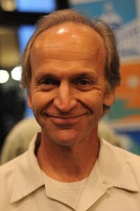 Ed Crasnick in Larry David: Curb Your Enthusiasm