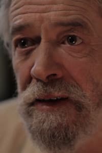 Pedro Monteiro in Ao Telefone com Deus
