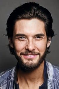 Ben Barnes in The Critic