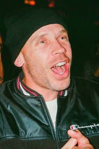 Shane Heyl in Shake Junt - Chicken Bone Nowison