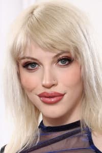 Izzy Wilde in Muses 3