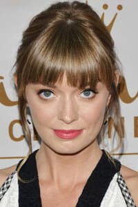 Britt Irvin in Mountain Men