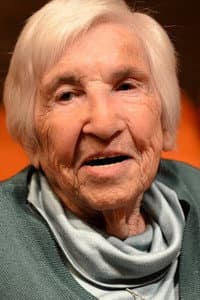 Esther Bejarano in Wahrheit macht frei