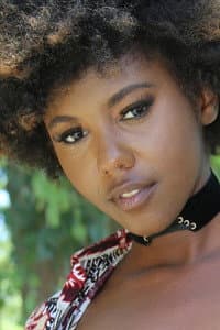Daizy Cooper in Fertile Partners