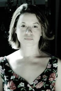 Ivana Iza in Serial Kelly