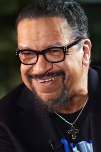 Richard Smallwood in The WOW Gospel 2002: 12 Top Videos