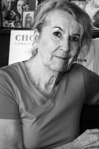 Louise Carré in La Belle apparence