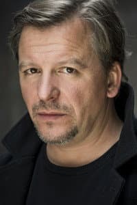 Martin König in Die Q ist ein Tier