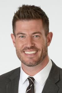 Jesse Palmer in The Wonderful World of Disney: Magical Holiday Celebration