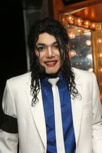 Navi in Michael Jackson: Searching for Neverland
