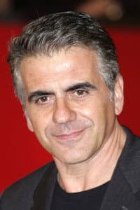Stefano Santospago in Una villa per due