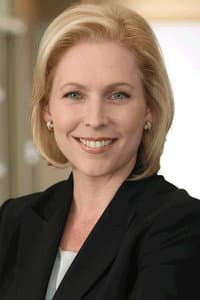Polly Noonan in Novocaine