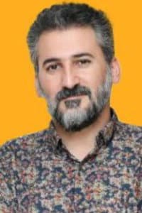 Vahid Aghapoor in Noghte Talaii