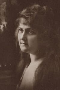 Grete Lundt in Frauenehre
