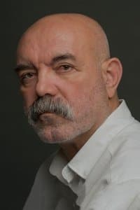 Ercan Kesal in Salıncak