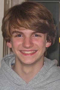 Travis Walters in Davy and Stu