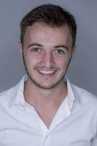 Ionut Iova in În Șoaptă