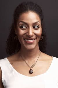 Sarah Jones in Sell/Buy/Date
