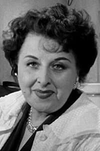 Germaine Giroux in L'amour humain