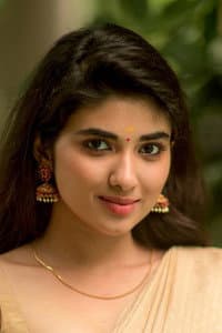 Pragya Nagra in N4