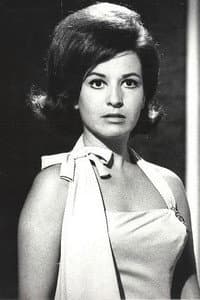 Marisa de Leza in Cena de matrimonios