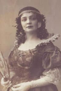 Olga Obolenskaya in Ночь перед Рождеством