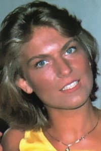 Patricia Cat in La Parisienne