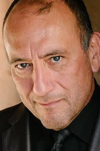 Miguel Pérez in Dispara Y Mata