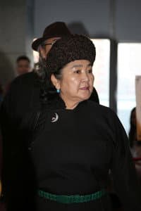 Sarantuya Sambuu in Ану Хатан