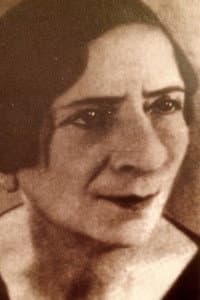 Nina Manucharian in Նամուս
