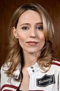Julia Beerhold in Emmas Glück