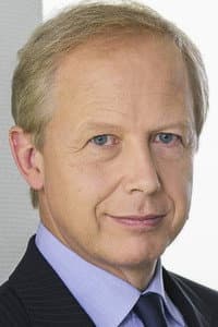 Tom Buhrow in Ich war Angela Merkel – Das Zahlemann Protokoll