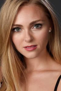 AnnaSophia Robb in Freak Show