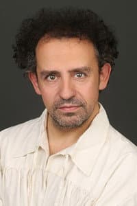 Alberto Castrillo-Ferrer in Historias lamentables