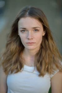 Anastasiya Richi in Побег