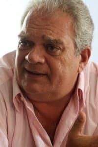 Zé Victor Castiel in Diário de Um Novo Mundo
